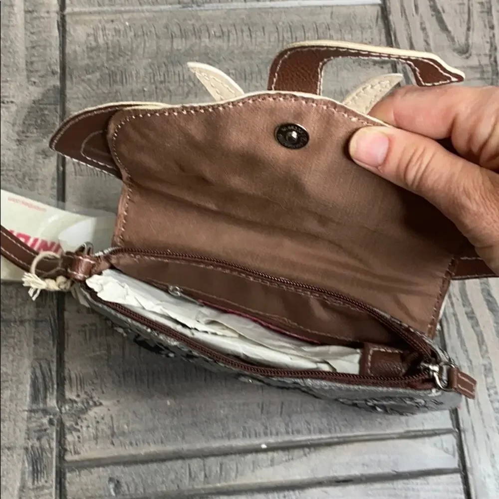Unionbay Elephant Wristlet Clutch NWT